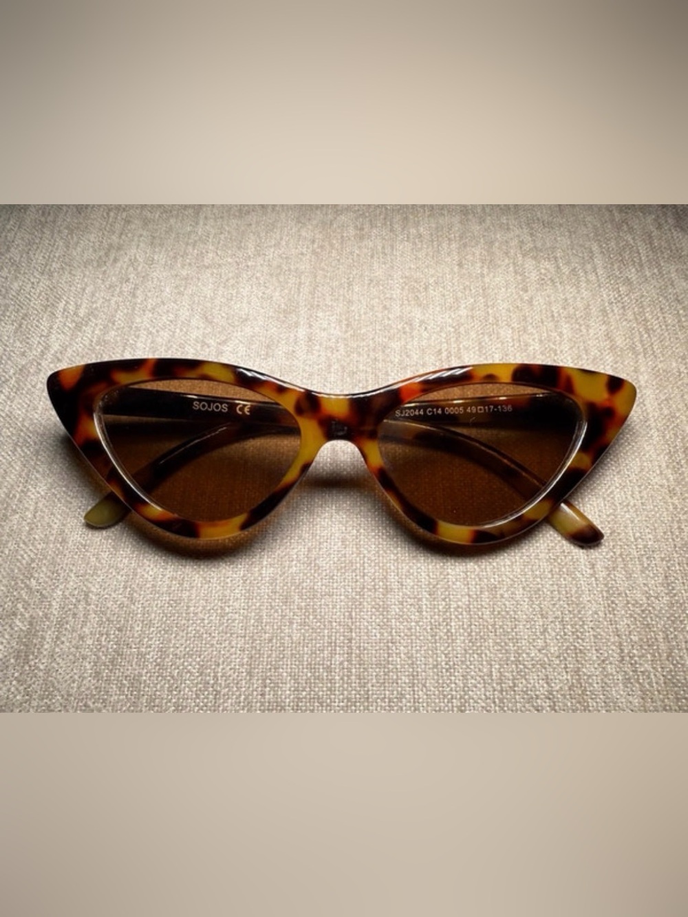 Tortoiseshell Cat Eye Women's Sunglasses - Brown Lenses